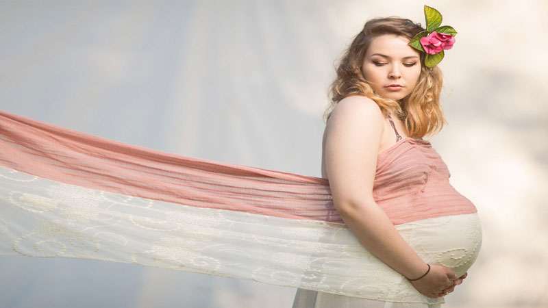 Maternity Photography Dress Idea