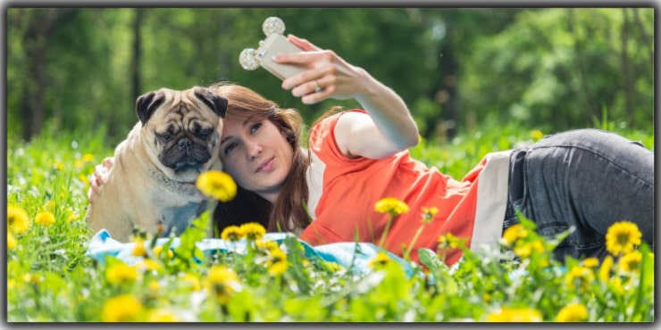 Selfie Pose with pets