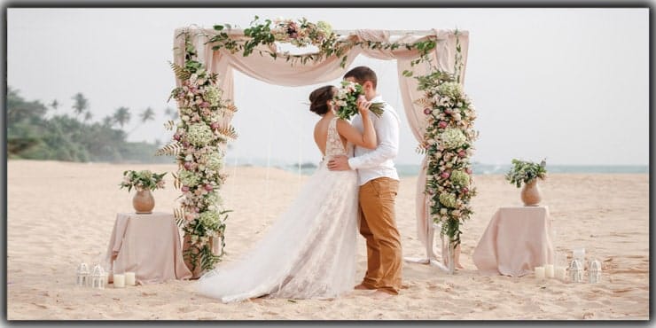 Beach Engagement Photography Tips 